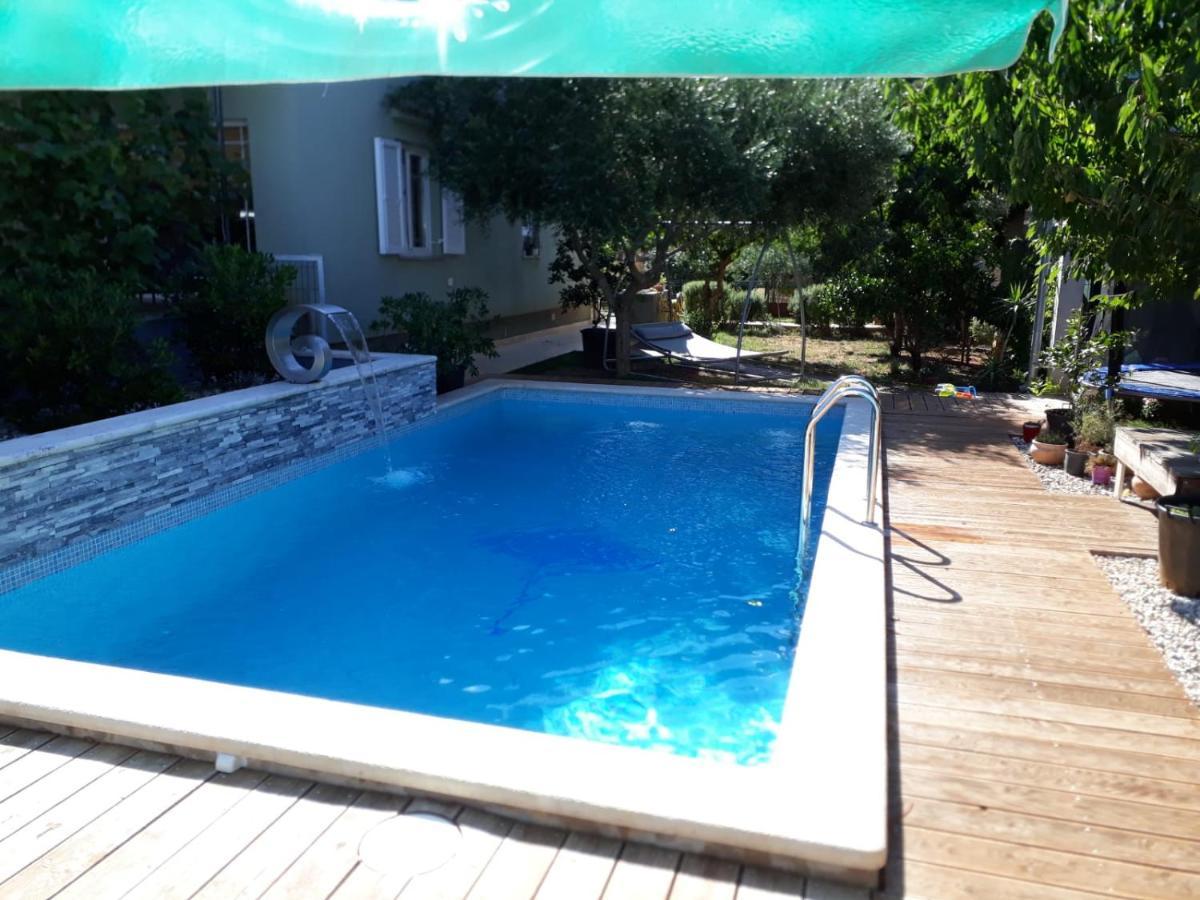 Ferienwohnung Relax Pula Exterior foto